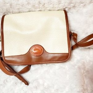 Vintage Dooney and Bourke crossbody